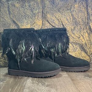 UGG Black Boot Cascade of Peacock Feathers and Swarovski Crystals size 11
